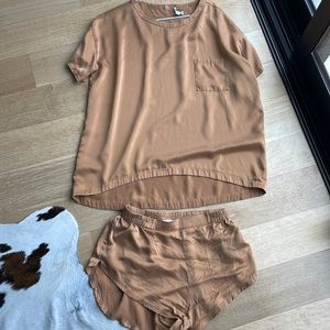 Small Lunya silk washable short pajama set
